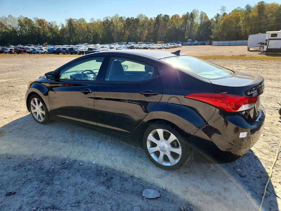 Photo 2 from auction – 2013 HYUNDAI ELANTRA with VIN KMHDH4AE5DU750970