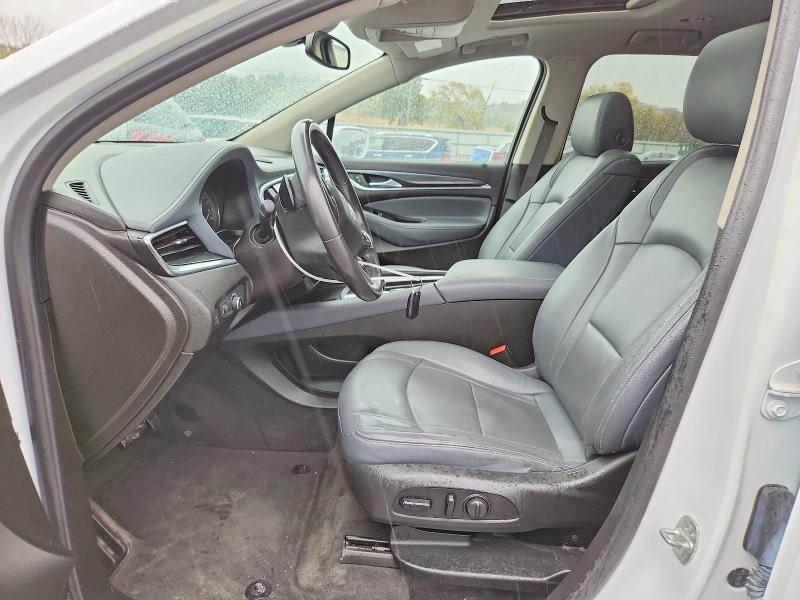 Фото 7 с аукциона – 2020 BUICK ENCLAVE с VIN 5GAEVAKW4LJ106711