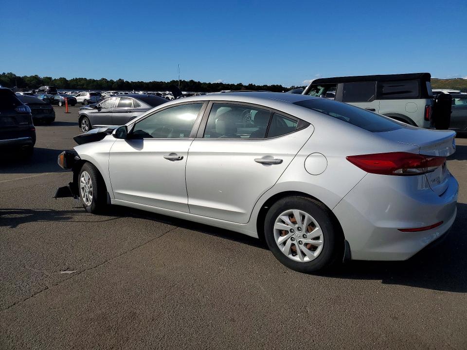 Снимка 2 от търг – 2018 HYUNDAI ELANTRA с VIN 5NPD74LFXJH260124