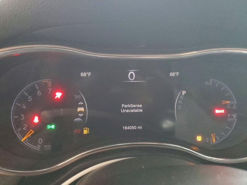 Снимка 9 от търг – 2016 JEEP GRAND CHEROKEE с VIN 1C4RJFBGXGC363447
