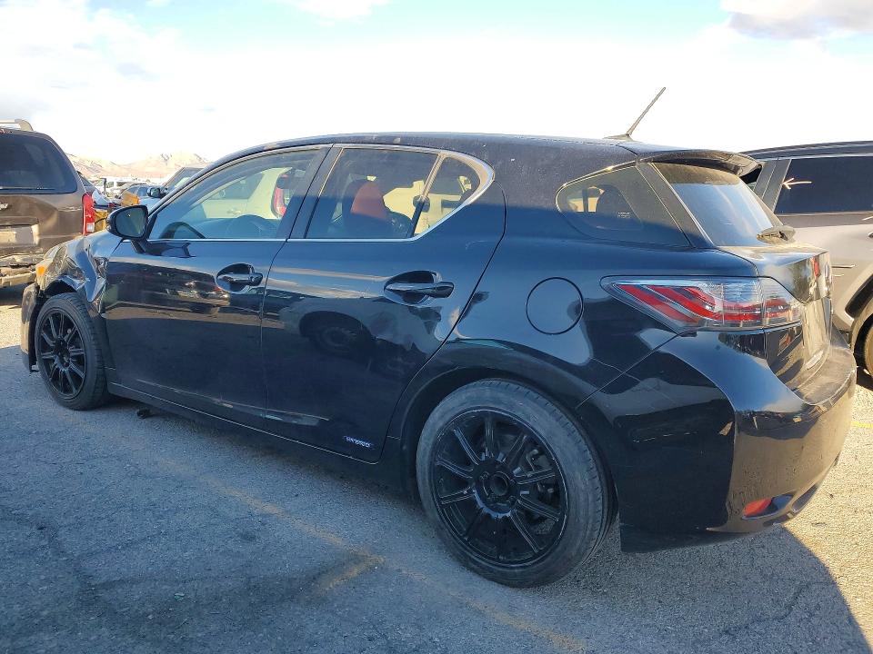 Foto 2 de la subasta – 2012 LEXUS CT con VIN JTHKD5BH2C2117244