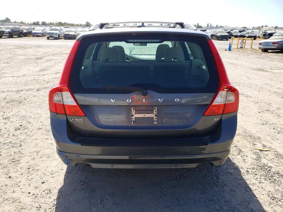 Zdjęcie 6 z aukcji – 2008 VOLVO V70 z VIN YV1BW982981044046