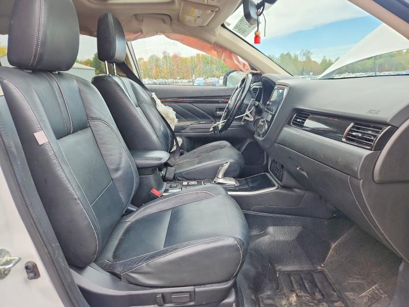 Снимка 7 от търг – 2018 MITSUBISHI OUTLANDER с VIN JA4J24A50JZ616370