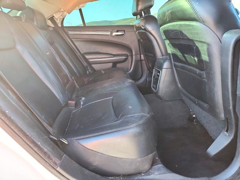 Photo 10 from auction – 2017 CHRYSLER 300 with VIN 2C3CCAAG2HH506477