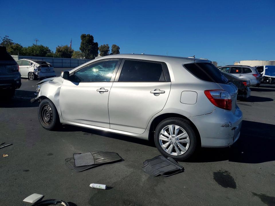 Снимка 2 от търг – 2009 TOYOTA MATRIX с VIN 2T1KU40E49C143018
