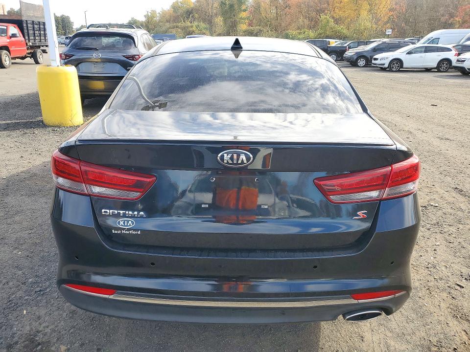 Photo 6 from auction – 2018 KIA OPTIMA with VIN 5XXGT4L37JG204054