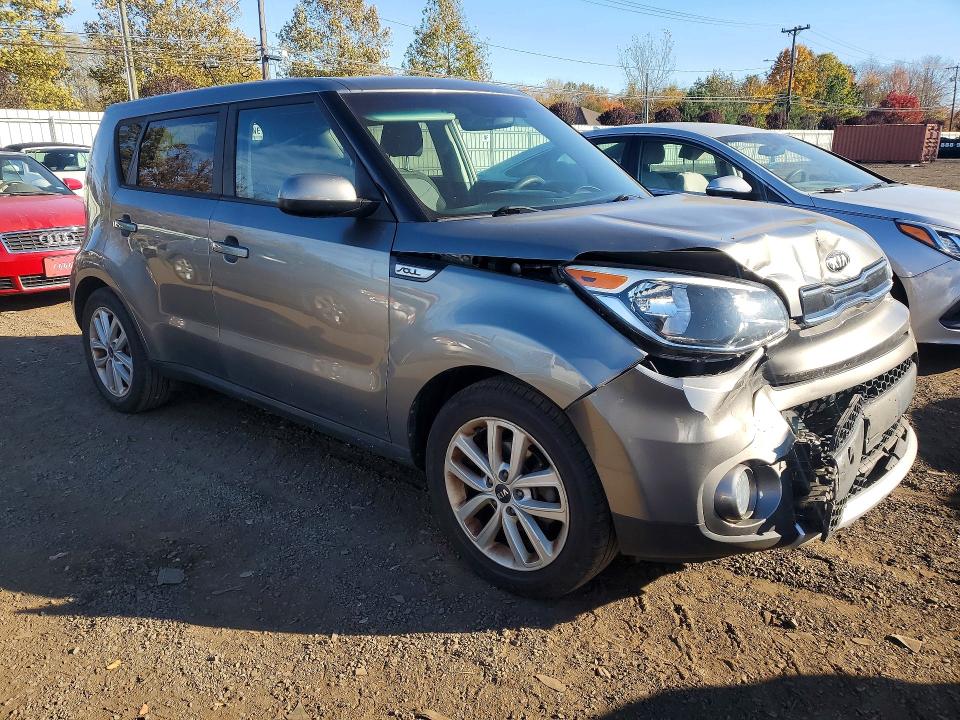 Photo 4 from auction – 2018 KIA SOUL with VIN KNDJP3A57J7601023