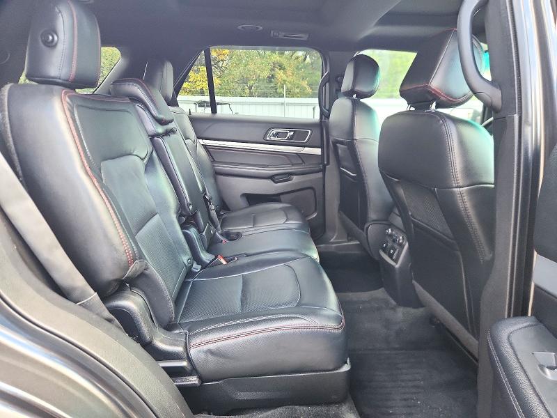 Photo 11 from auction – 2016 FORD EXPLORER with VIN 1FM5K8GT4GGD09126