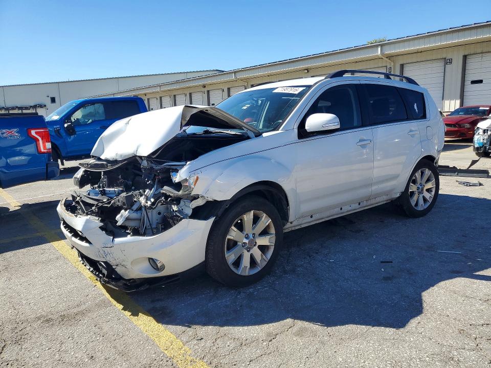 Снимка 1 от търг – 2011 MITSUBISHI OUTLANDER с VIN JA4AS3AW8BU033630