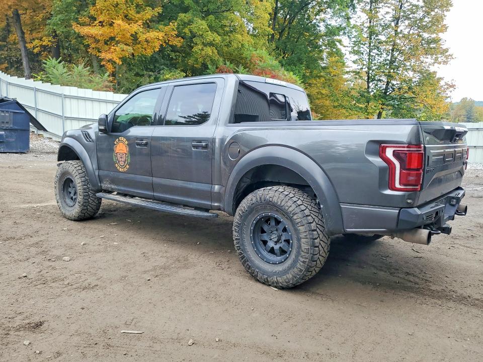 صورة رقم 2 من المزاد - 2018 FORD F150 مع VIN 1FTFW1RG3JFE70911