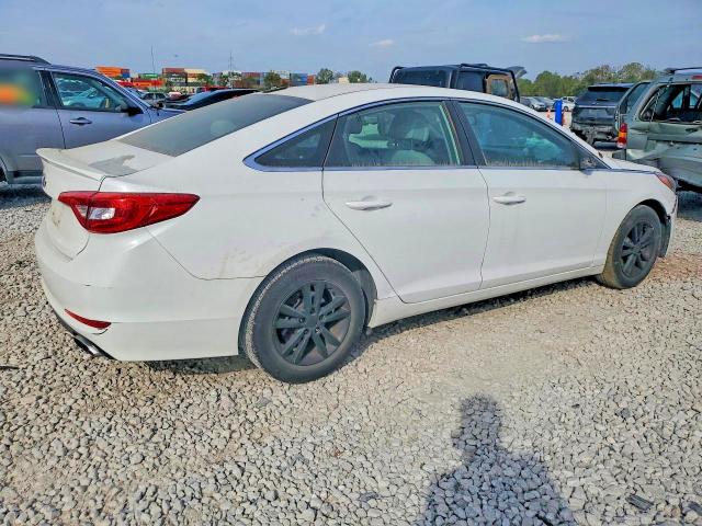 Снимка 3 от търг – 2015 HYUNDAI SONATA с VIN 5NPE24AF7FH017853