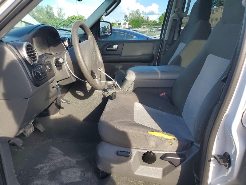 Zdjęcie 7 z aukcji – 2003 FORD EXPEDITION z VIN 1FMRU15W13LB15249