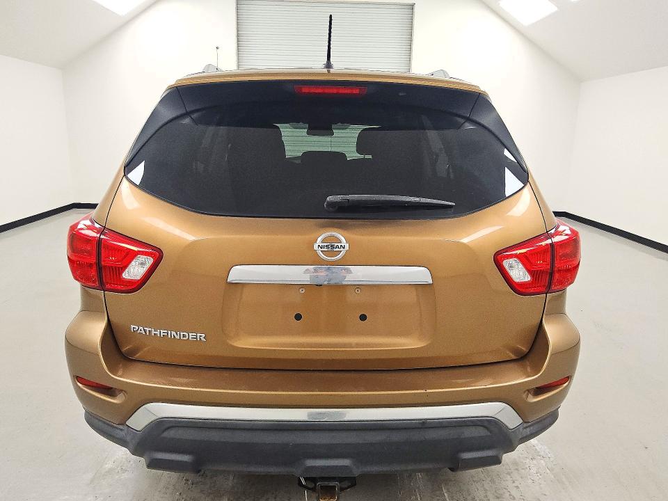 Снимка 6 от търг – 2017 NISSAN PATHFINDER с VIN 5N1DR2MN1HC612755