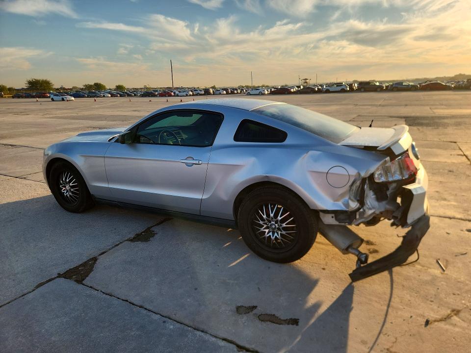 Photo 2 from auction – 2012 FORD MUSTANG with VIN 1ZVBP8AM3C5207488