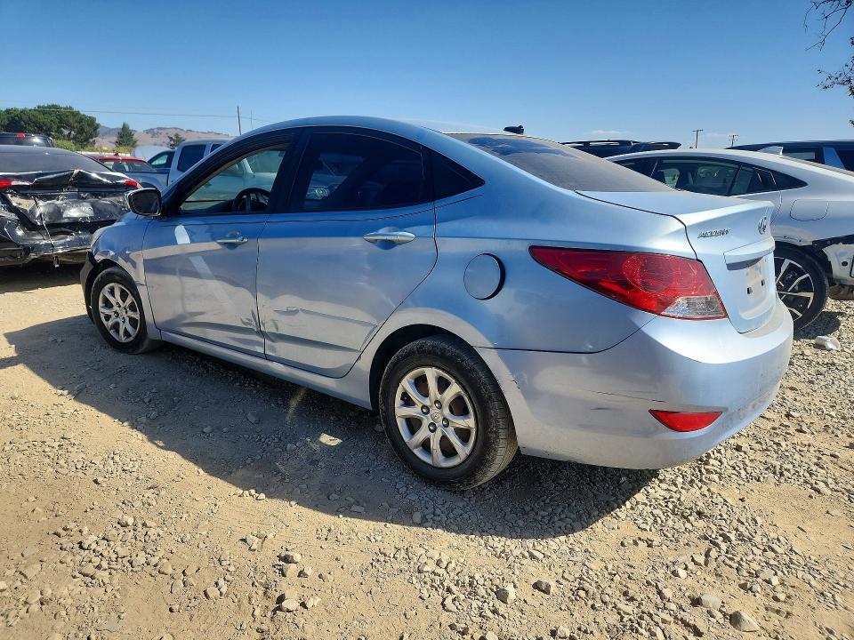Снимка 2 от търг – 2013 HYUNDAI ACCENT с VIN KMHCT4AE7DU312364