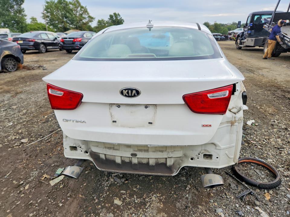 Снимка 6 от търг – 2015 KIA OPTIMA с VIN KNAGM4A79F5593663