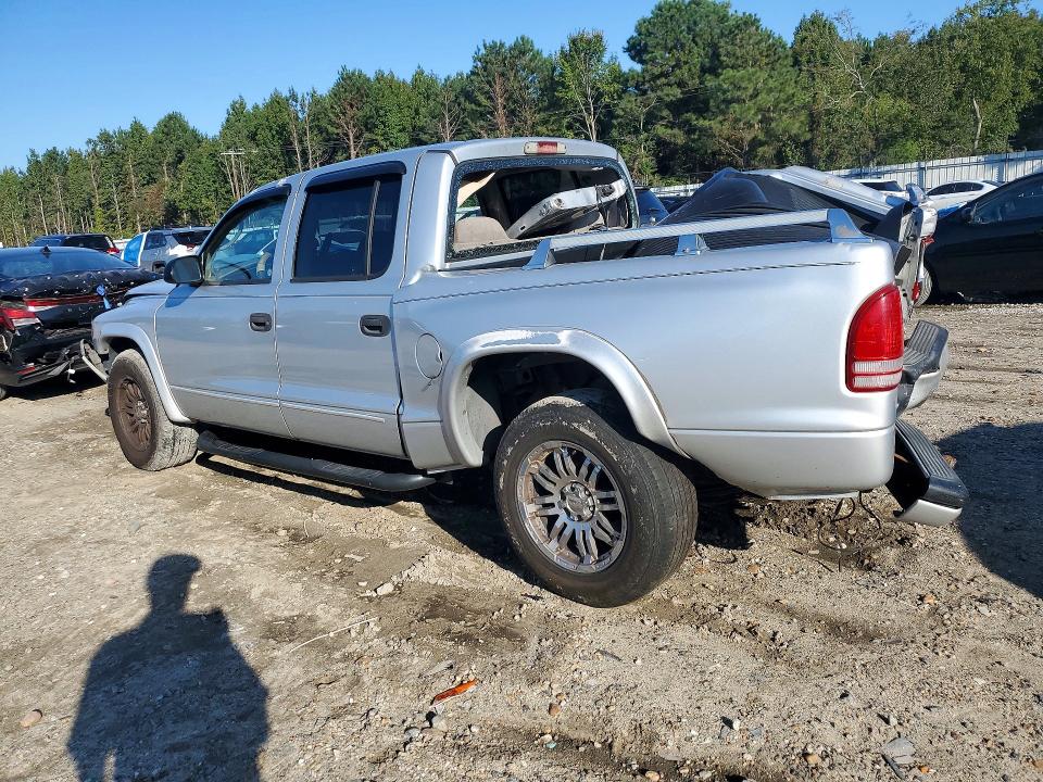 Снимка 2 от търг – 2004 DODGE DAKOTA с VIN 1D7HL38N24S610431