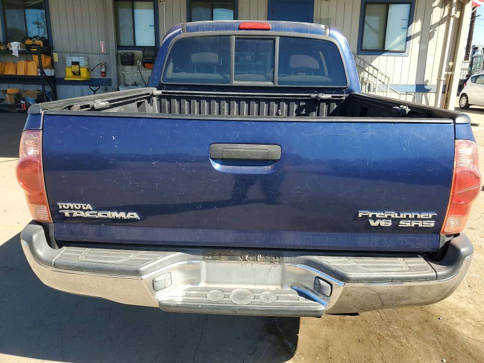Снимка 6 от търг – 2005 TOYOTA TACOMA с VIN 5TEJU62N65Z022533
