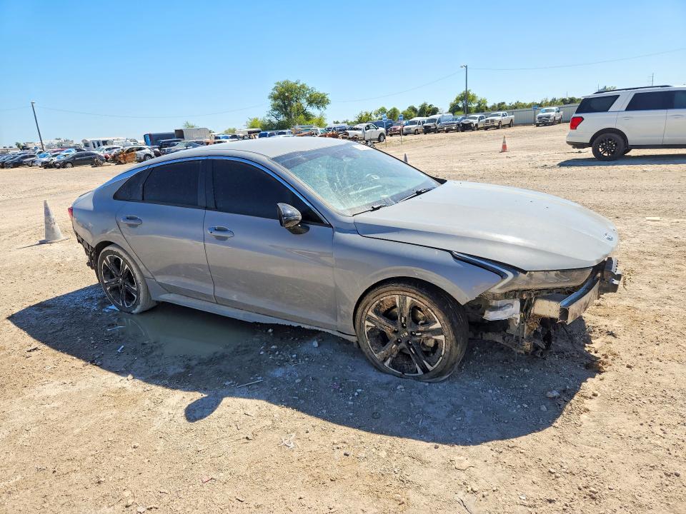Снимка 4 от търг – 2021 KIA K5 с VIN 5XXG64J22MG008237