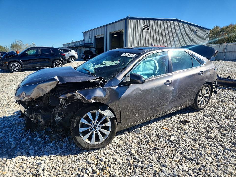 TOYOTA CAMRY 2017 с VIN 4T1BK1FK4HU583805 - Снимка от търг