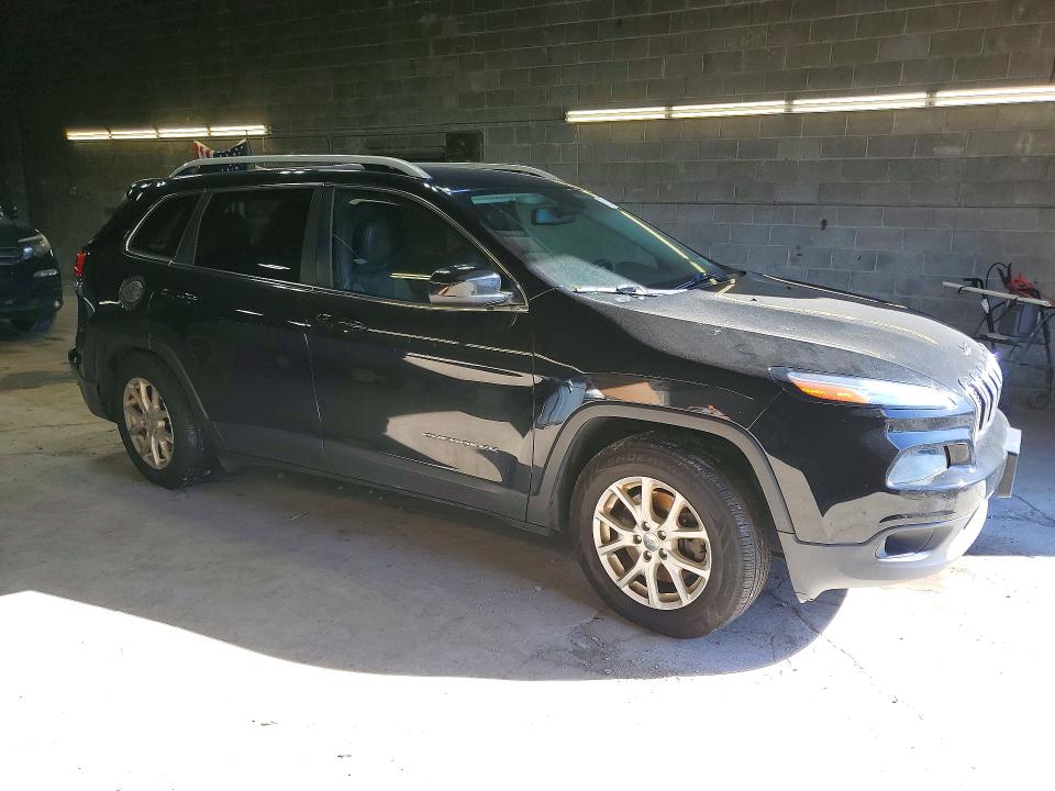 صورة رقم 4 من المزاد - 2018 JEEP CHEROKEE مع VIN 1C4PJMLB0JD507863