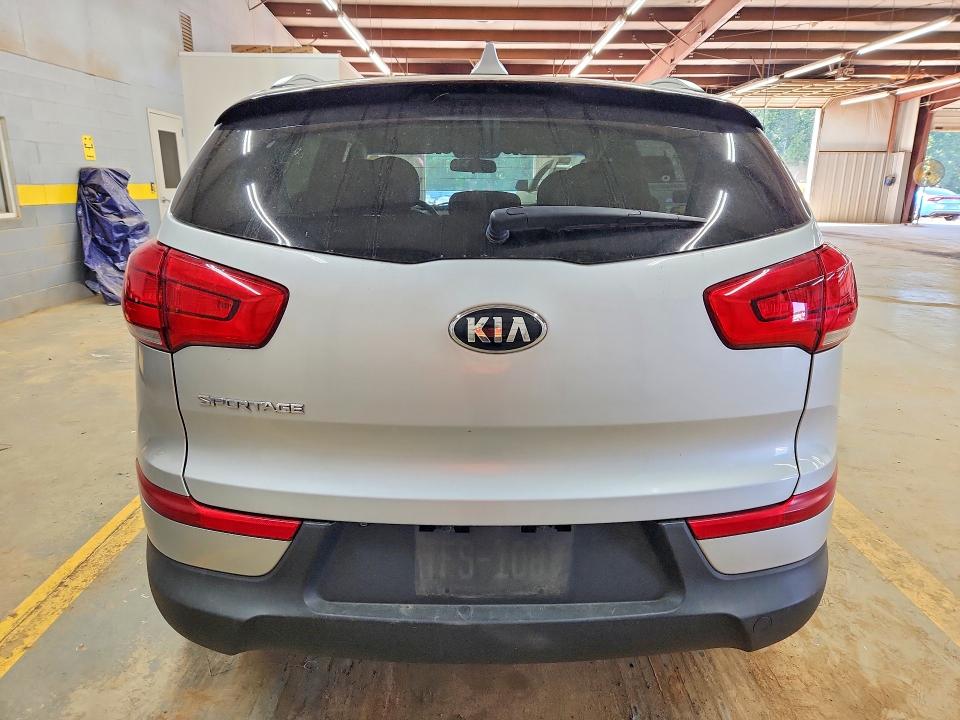 صورة رقم 6 من المزاد - 2015 KIA SPORTAGE مع VIN KNDPB3AC8F7735277