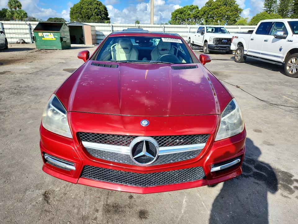 Снимка 5 от търг – 2016 MERCEDES-BENZ SLK с VIN WDDPK3JA7GF116942