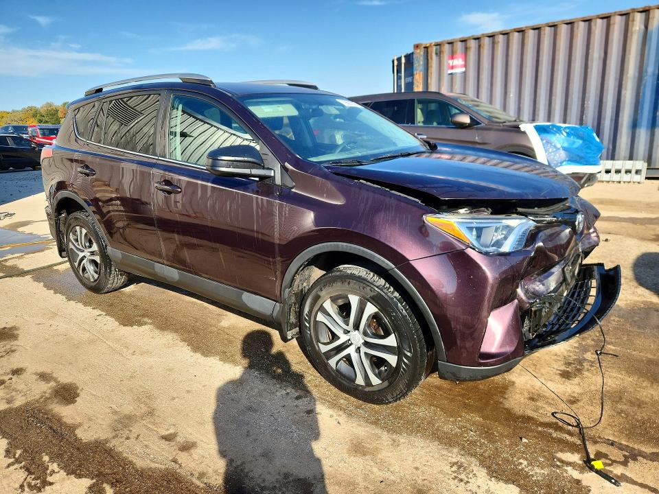Photo 4 from auction – 2016 TOYOTA RAV4 with VIN 2T3BFREV6GW449060