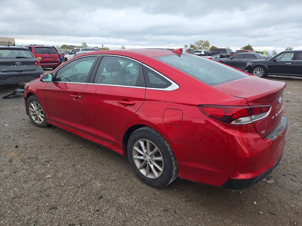 Снимка 2 от търг – 2018 HYUNDAI SONATA с VIN 5NPE24AF2JH633596
