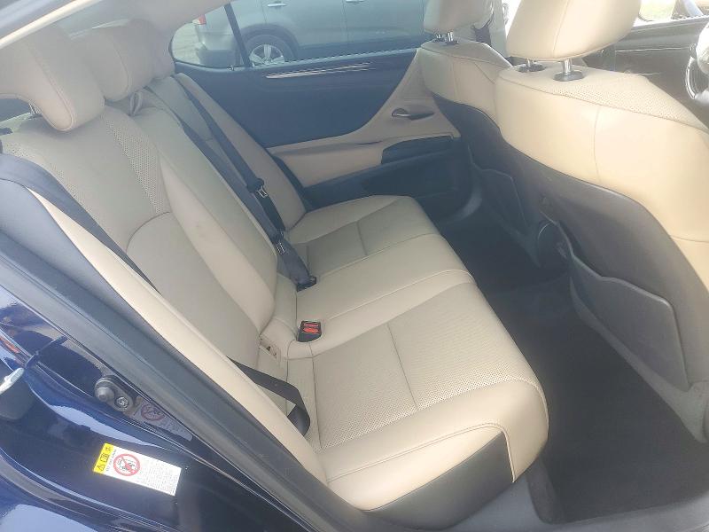 Снимка 10 от търг – 2019 LEXUS ES с VIN 58ABZ1B17KU031630