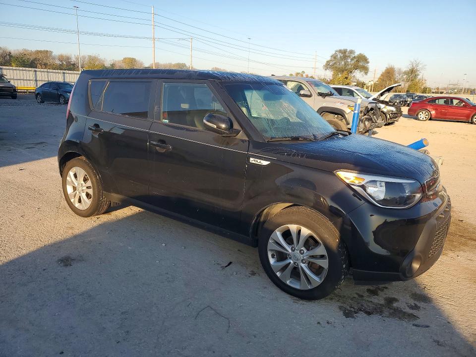 Снимка 4 от търг – 2014 KIA SOUL с VIN KNDJP3A53E7067797