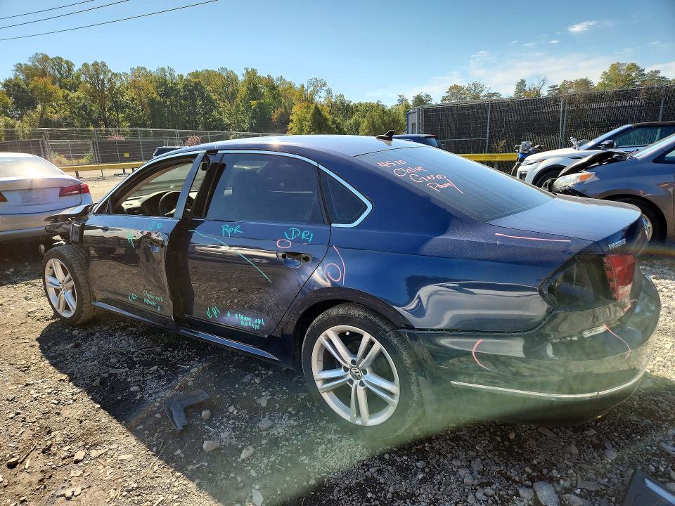 Photo 2 from auction – 2015 VOLKSWAGEN PASSAT with VIN 1VWBT7A33FC026923