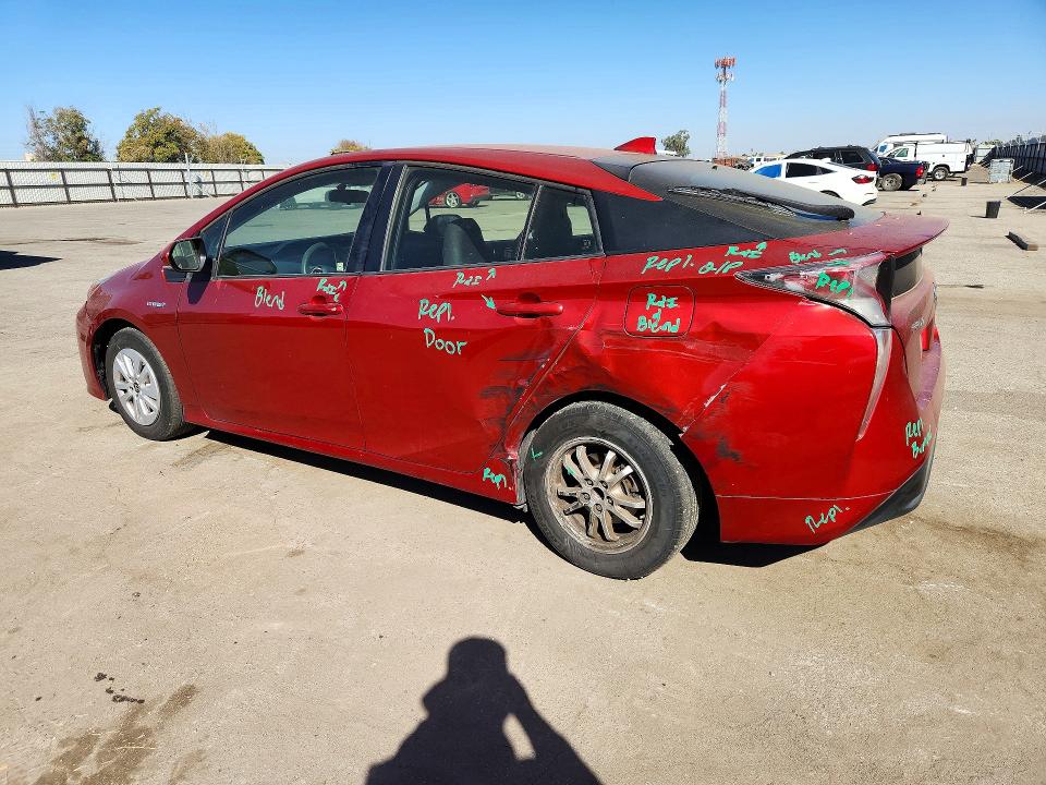 Photo 2 from auction – 2016 TOYOTA PRIUS with VIN JTDKBRFUXG3502475