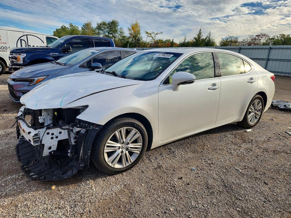 LEXUS ES 2015 z numerem VIN JTHBK1GG4F2195947 - Zdjęcie z aukcji
