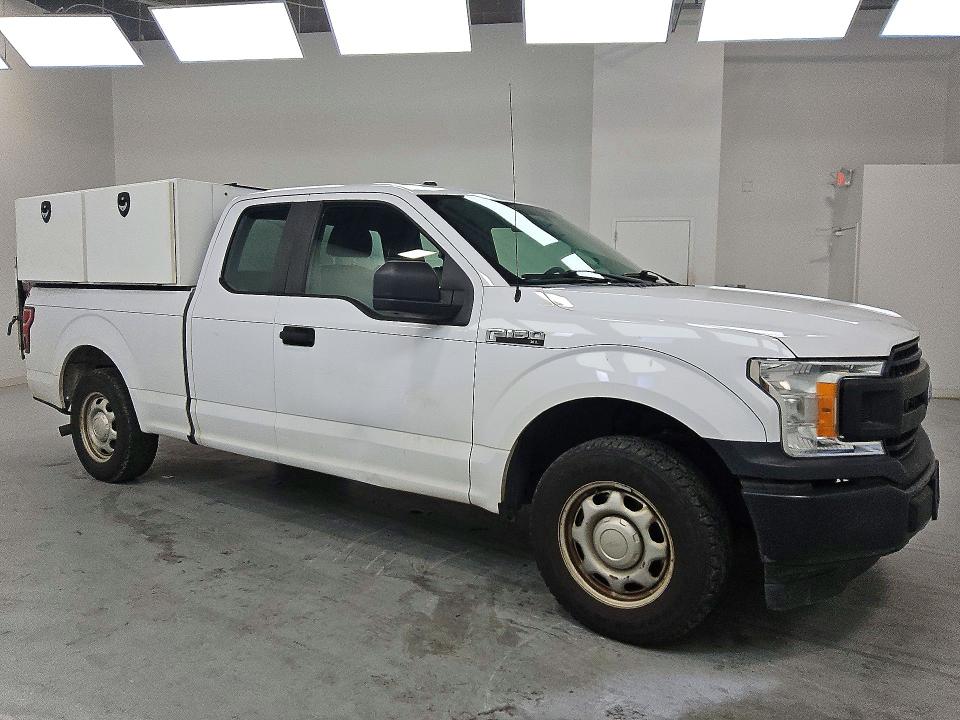 Photo 4 from auction – 2018 FORD F150 with VIN 1FTEX1C54JKF05981