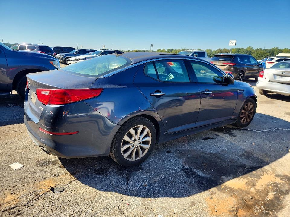 Zdjęcie 3 z aukcji – 2015 KIA OPTIMA z VIN 5XXGN4A77FG412927