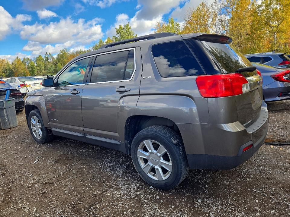 Zdjęcie 2 z aukcji – 2011 GMC TERRAIN z VIN 2CTALSEC7B6448521