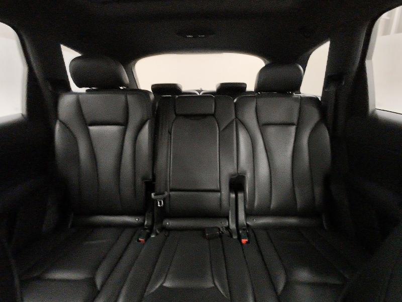 Фото 10 с аукциона – 2017 AUDI Q7 с VIN WA1LAAF71HD056354