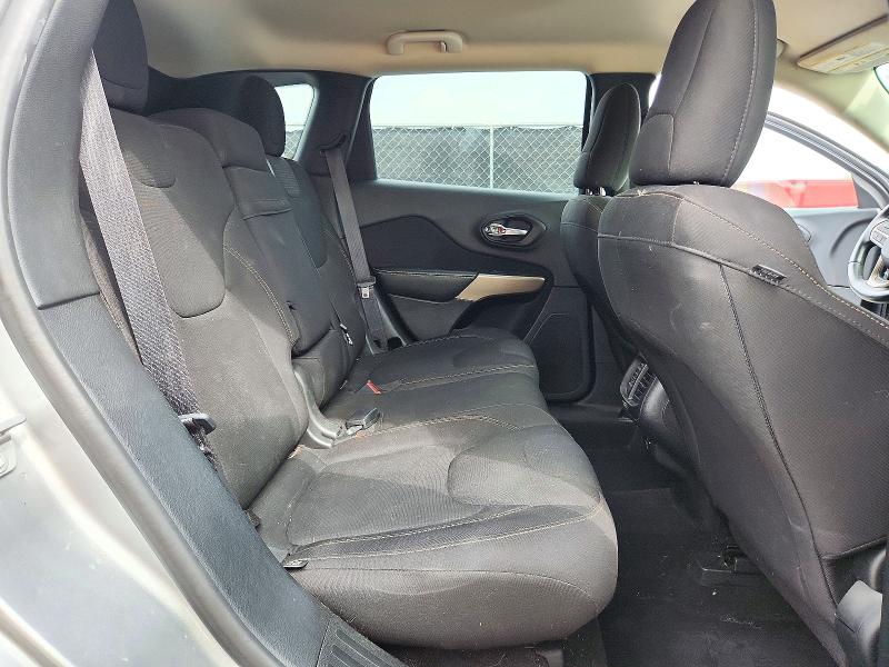 Foto 11 de la subasta – 2017 JEEP CHEROKEE con VIN 1C4PJLCB3HW604077