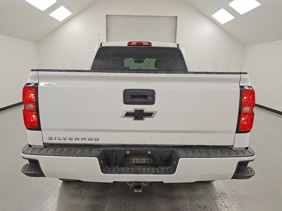 Снимка 6 от търг – 2018 CHEVROLET SILVERADO с VIN 3GCUKPEC2JG118670