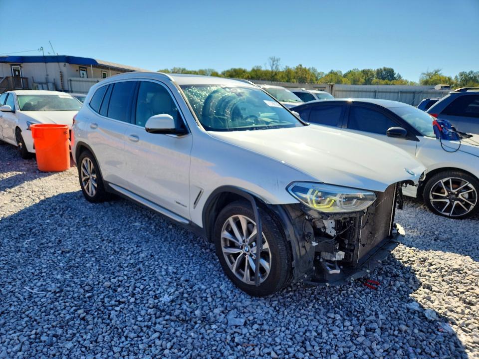 Снимка 4 от търг – 2018 BMW X3 с VIN 5UXTR9C5XJLC68697