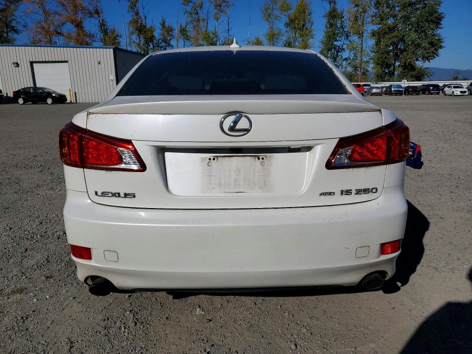 Снимка 6 от търг – 2010 LEXUS IS с VIN JTHCF5C29A5043941