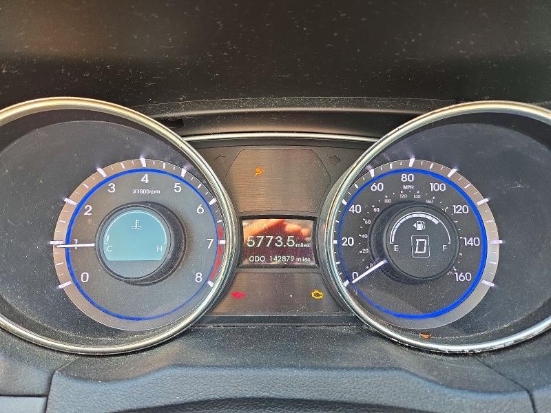 Снимка 9 от търг – 2011 HYUNDAI SONATA с VIN 5NPEB4AC5BH073564