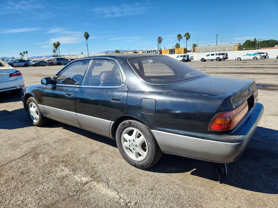 Photo 2 from auction – 1993 LEXUS ES 300 with VIN JT8VK13T9P0218944