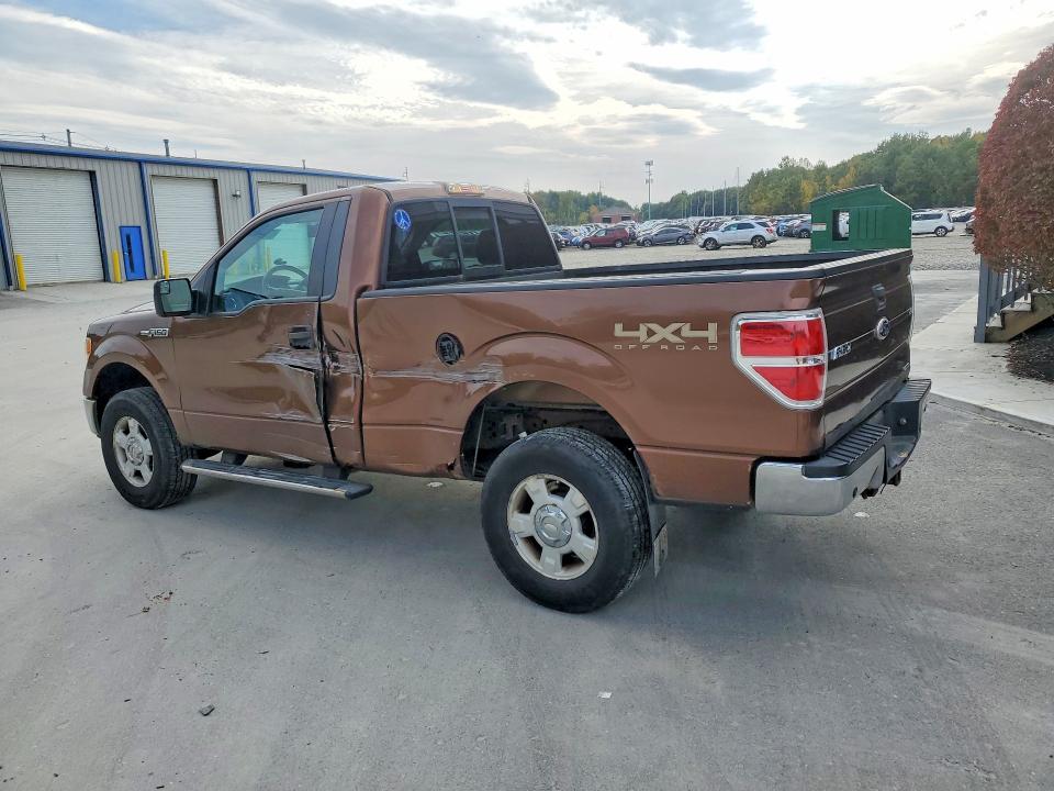 Снимка 2 от търг – 2011 FORD F150 с VIN 1FTMF1EF1BFB13331