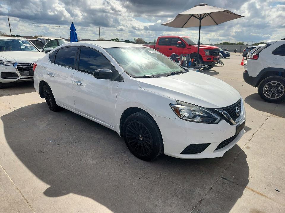 Снимка 4 от търг – 2018 NISSAN SENTRA с VIN 3N1AB7AP4JY345822