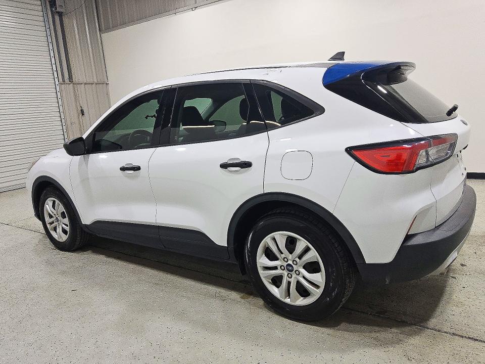 Снимка 2 от търг – 2021 FORD ESCAPE с VIN 1FMCU0F64MUA64310