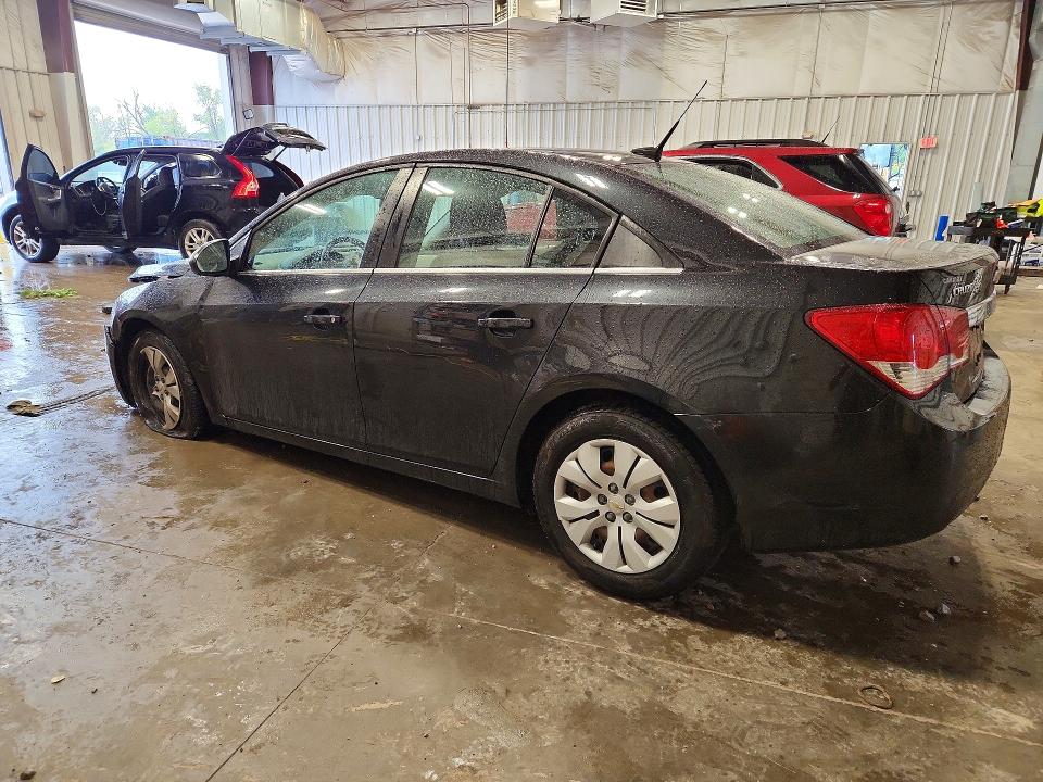Photo 2 from auction – 2012 CHEVROLET CRUZE with VIN 1G1PC5SHXC7262229