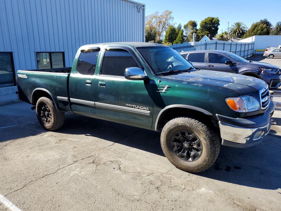 Photo 4 from auction – 2001 TOYOTA TUNDRA with VIN 5TBRT34101S187413