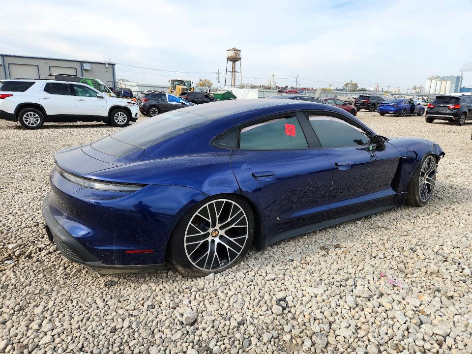 Снимка 3 от търг – 2021 PORSCHE TAYCAN с VIN WP0AA2Y17MSA18938